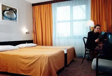 度假村 Go Cracow 3*
