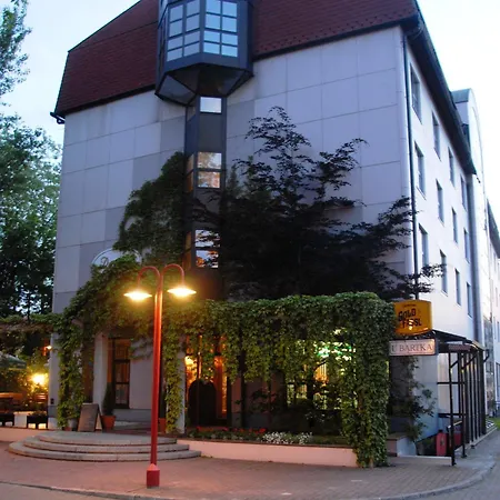 度假村 Go Cracow 3*