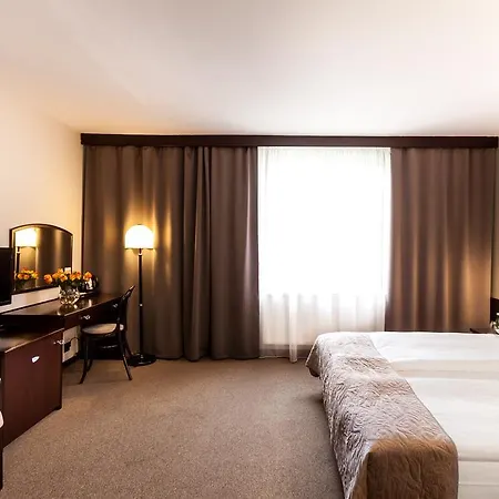 Go Cracow Resort 3*